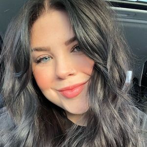 Meet your Posher, Noel